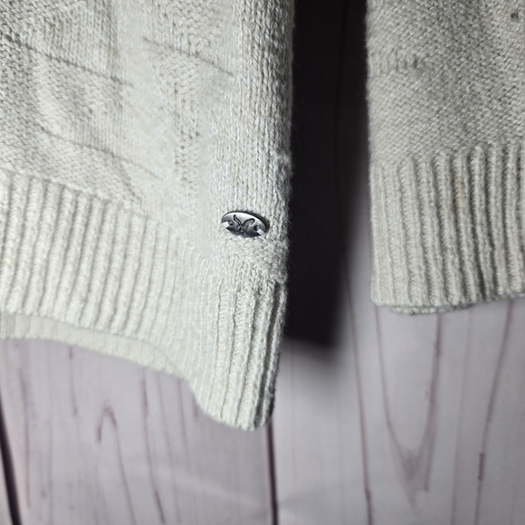 American Eagle Outfitters Cream V-Neck Hooded Sweater Size Small - Picture 4 of 8